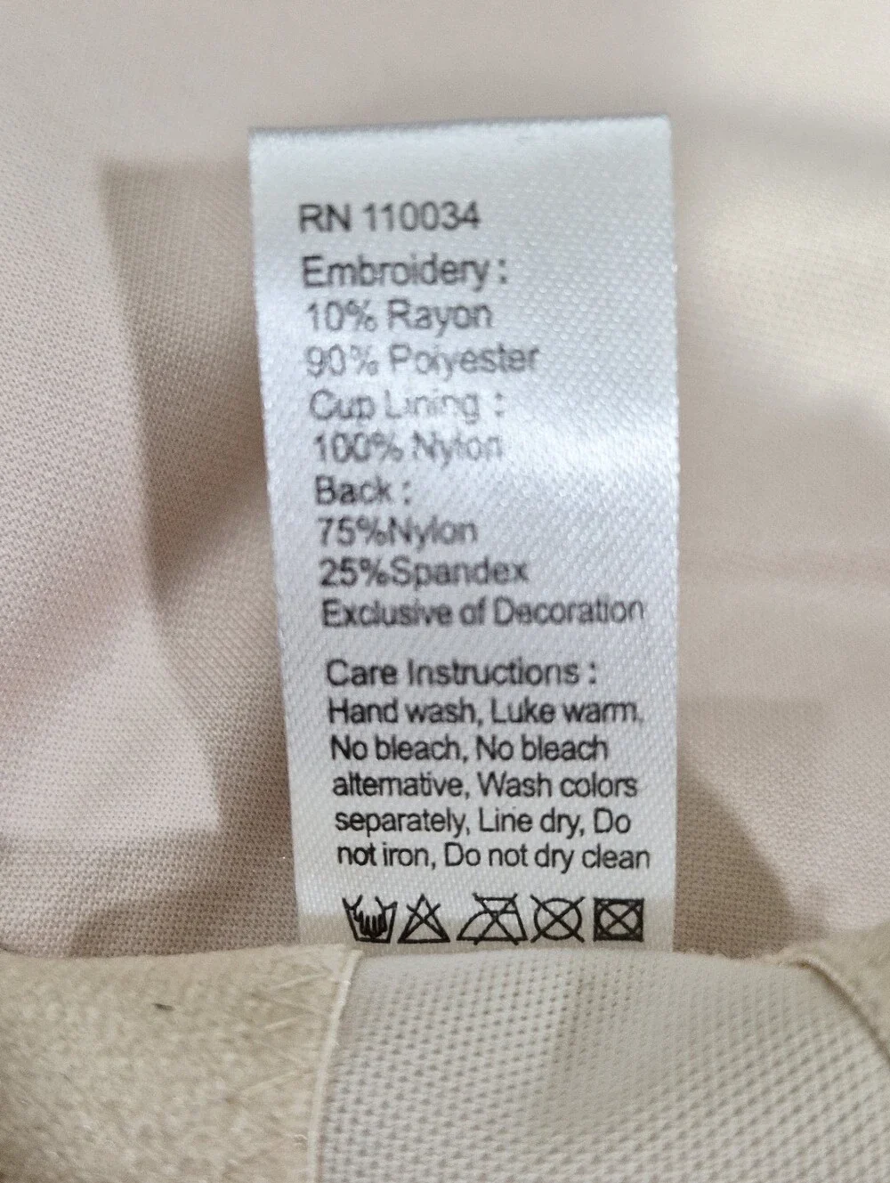 44D‎ Elila 1301 Microfiber Soft-Cup Wire Free Bra Beige NWT
